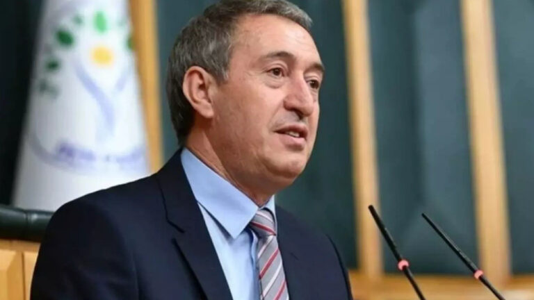 tuncer-bakirhandan-dervisogluna-tepki-kimse-reyting-ugruna-ucuzluk-yapmasin-UtW5QOTG.jpg
