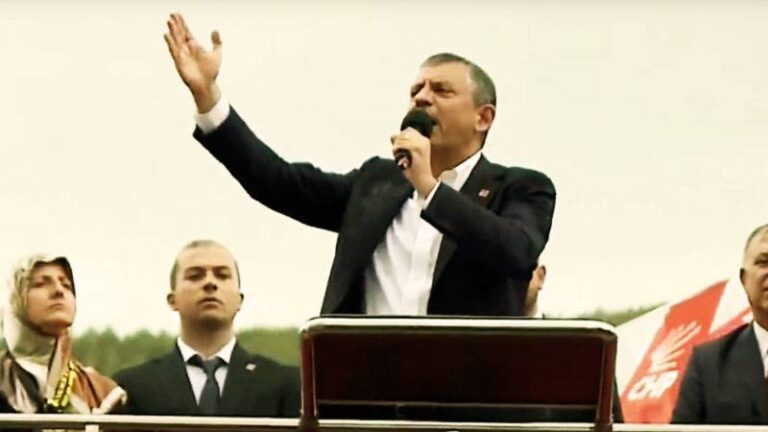 ozgur-ozel-millet-iradesine-sahip-cikiyor-mitinginde-konusuyor-7vMFQcAn.jpg