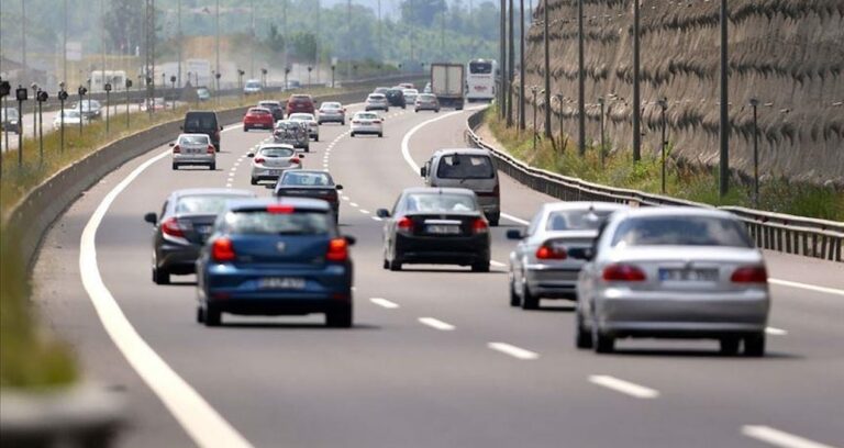 trafik-sigortasinda-kurallar-sil-bastan-milyonlarca-arac-sahibini-ilgilendiriyor-MdtsqdvL.jpg
