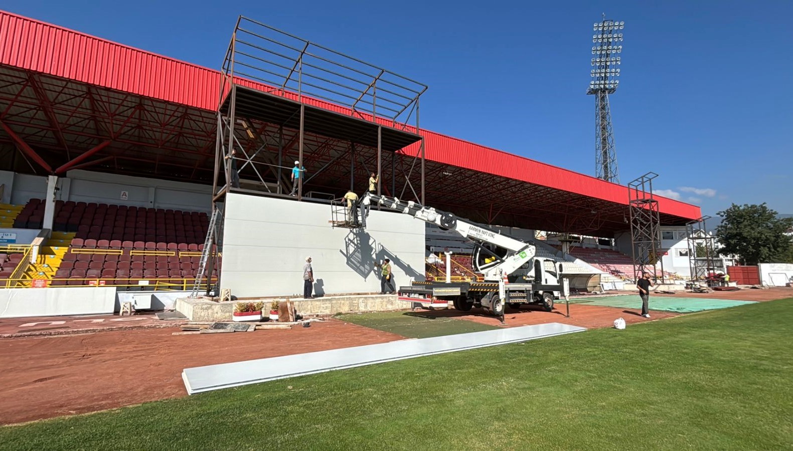 bolu ataturk stadyumundaaylar sonra mac heyecani sz2asBvF