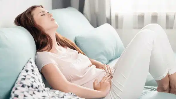 gecer diye dusunulen adet regl sancisi hastalik belirtisi sayilabilir JT3fp15f