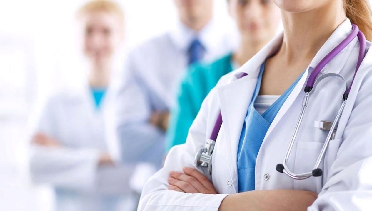 saglik bakanligi 15 bin 247 personel ve 2 bin 753 isci alimi 2025 basvurular ne zaman kadro dagilimi ne pwkBpGEF