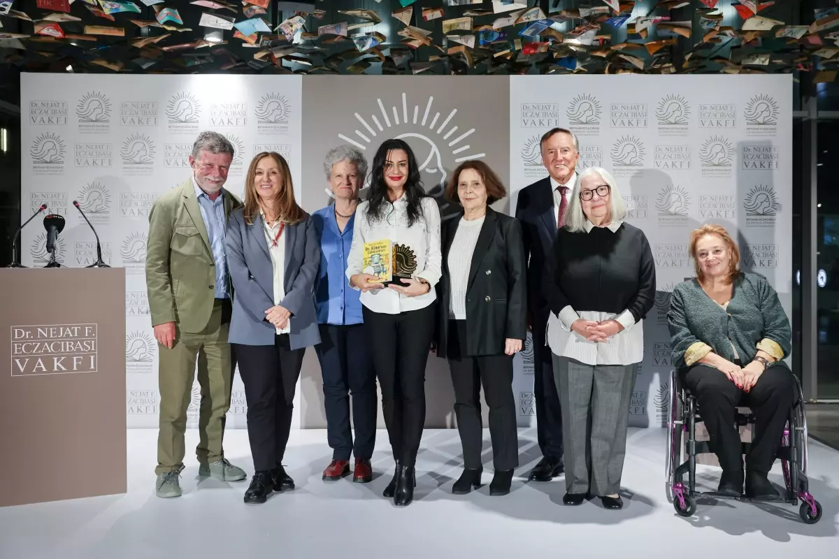 beyhan eczacibasi ilkgenclik edebiyati odulunu koray avci cakman kazandi gJhGSW4e.jpg