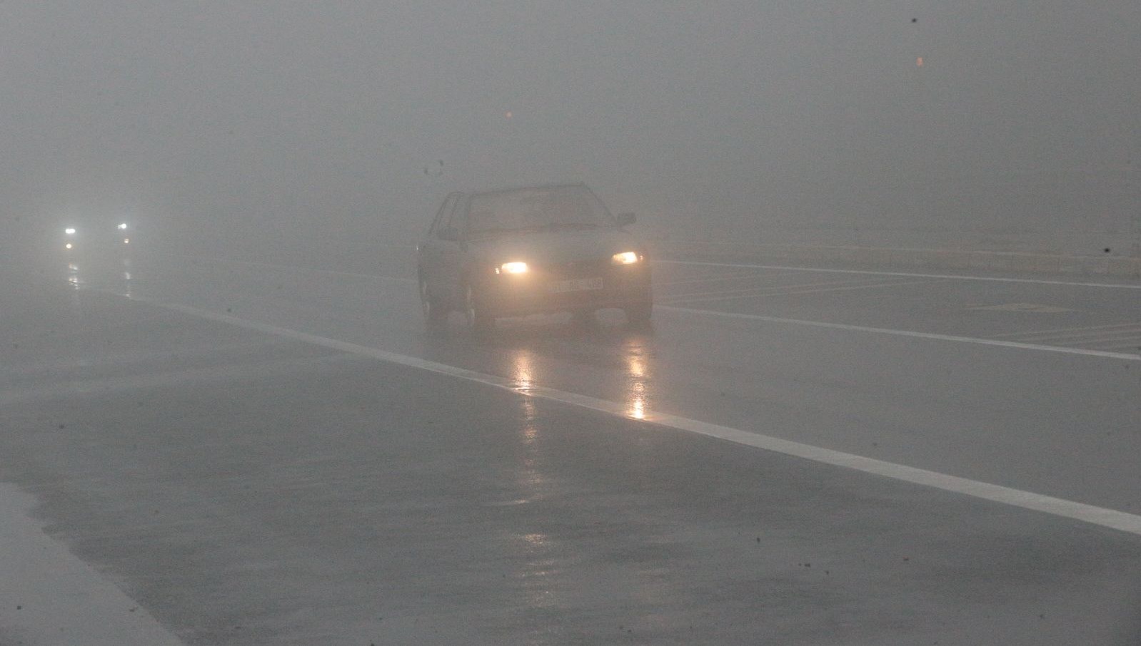 bolu daginda goz gozu gormuyor FP6m8mFk.jpg