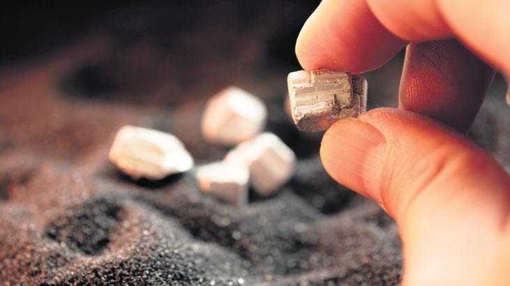 nadir guc turkiyenin 6IeC2xhI.jpg