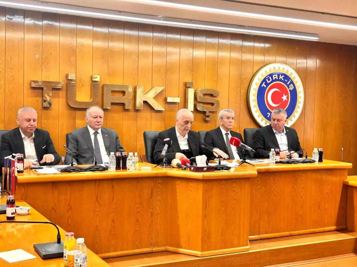 turk is asgari ucret tespit komisyonuna katilmayacagiz 3mdujmnS.jpg